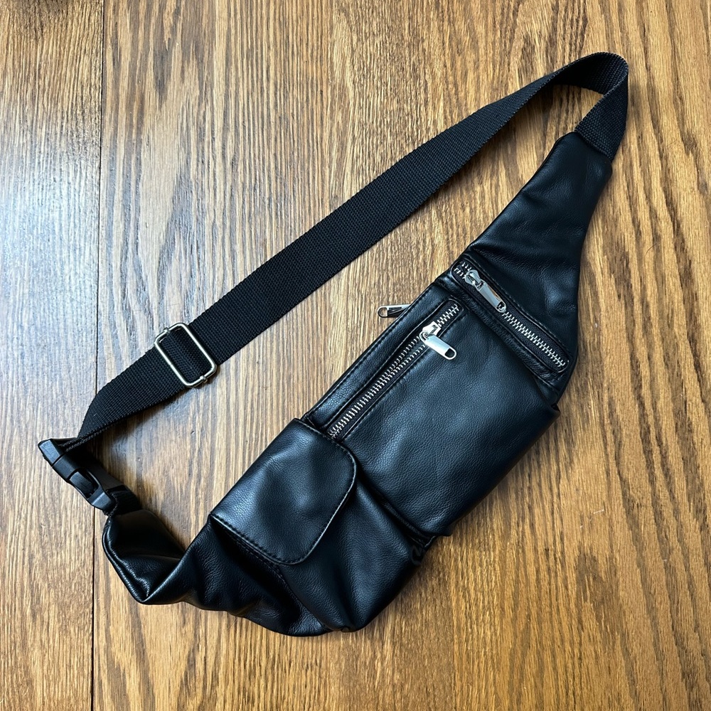 Fanny pack